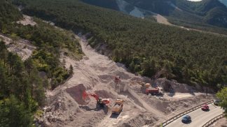 Alemagna, in arrivo un ponte Bailey per proteggere la viabilità dalle frane del Marcora