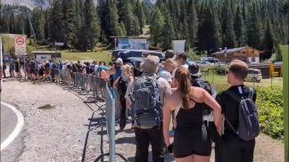 Monitoraggio, controlli e più cultura contro il turismo “cafone”