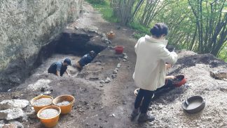 Un parto assisitito di 5.000 anni fa: eccezionale scoperta in Valle di Lamen