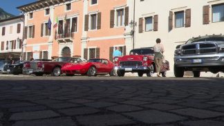 A Fonzaso il grande raduno di auto e moto americane