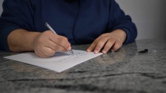 Emigrazione veneta e scrittura, l’AMB promuove un concorso letterario ad hoc