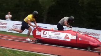 Al pistino di bob e skeleton di Cortina, una spinta verso il futuro