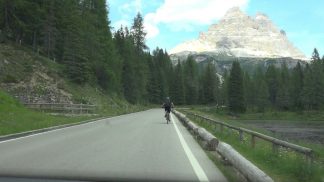Auronzo di Cadore, ciclista trevigiano muore colto da malore