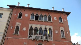 Libro sul clima: in Consiglio Comunale bocciata la mozione per il ritiro